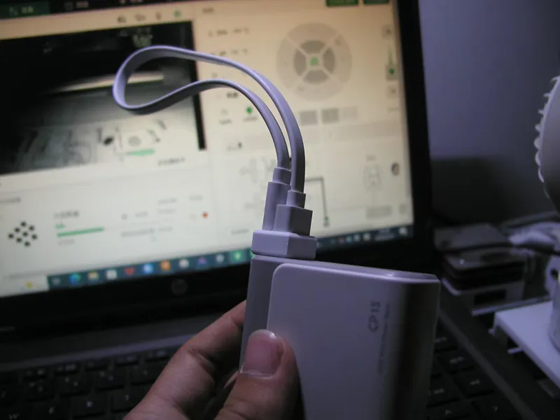 酷态科口袋版自带线收纳扣