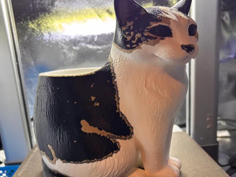 Mia's purrrfect pen holder