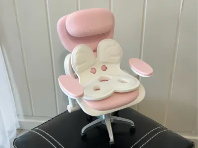 Designer-style lumbar support cushion for BJD dolls (1/6 and 1/8 scale)