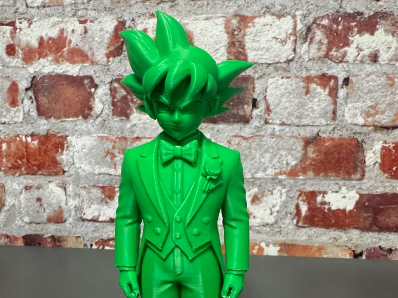 Goku traje novio
