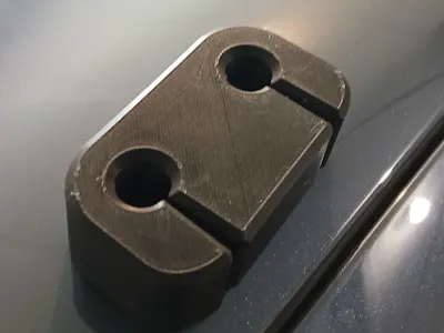 Ev cable clip