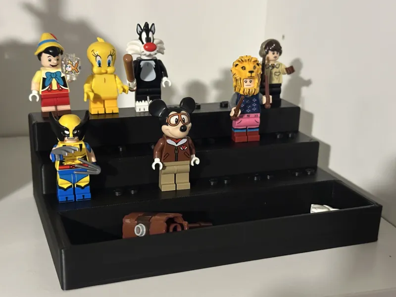 Mini figure stand with accessory storage