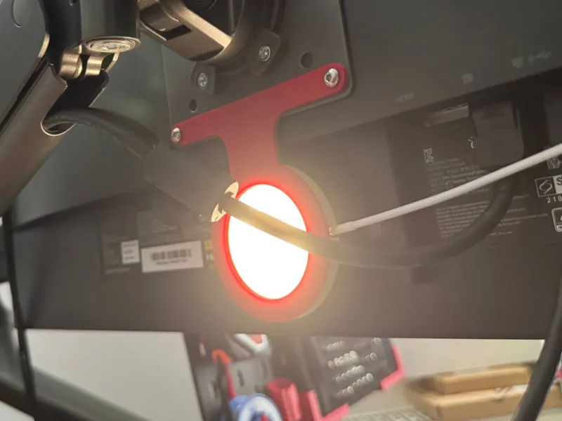 001 Lamp VESA 100mm mount