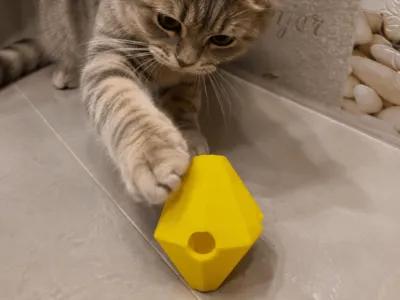 Modern Geometric "Crystal" Pet Treat Toy