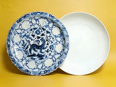 Blue and White Scrolling Floral Qilin Pattern Plate