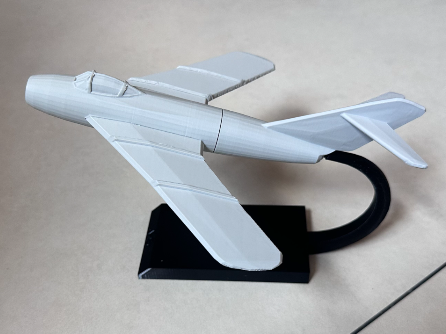 歼-5/MIG-17 1:48模型