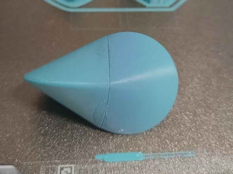 Oloid  优雅的滚动几何动力桌面玩具