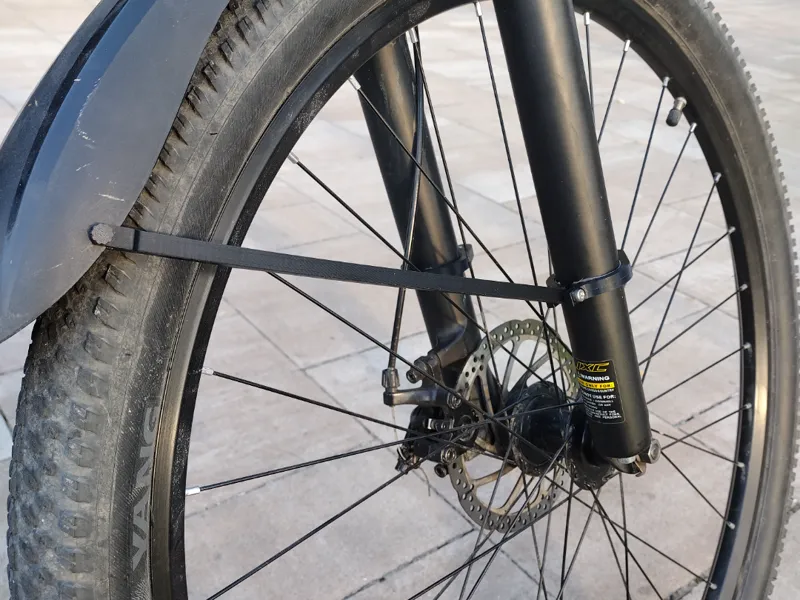 Front Mudguard Stabilizer for Suspension Forks