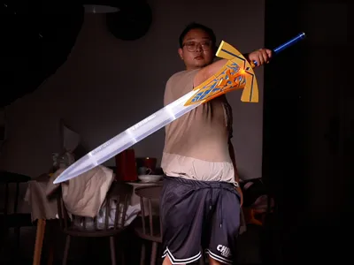 Grand Order Saber Greatsword Flashlight Glowing Version