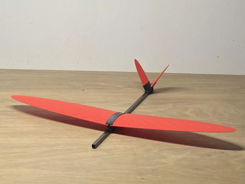 Printable V-Tail Glider-(customizable glider)