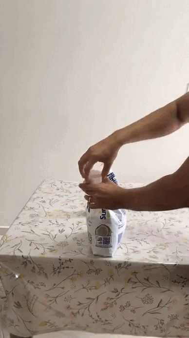 Reusable cap