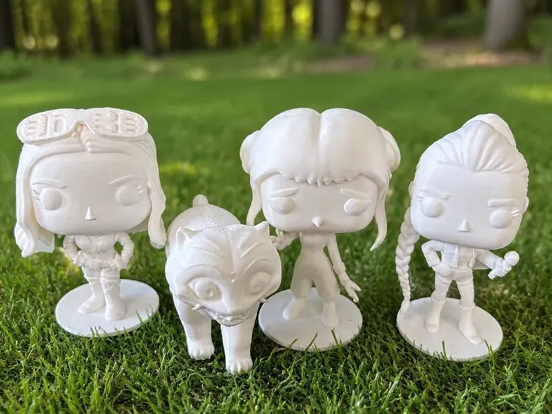 KPOP 4 Animated Figures