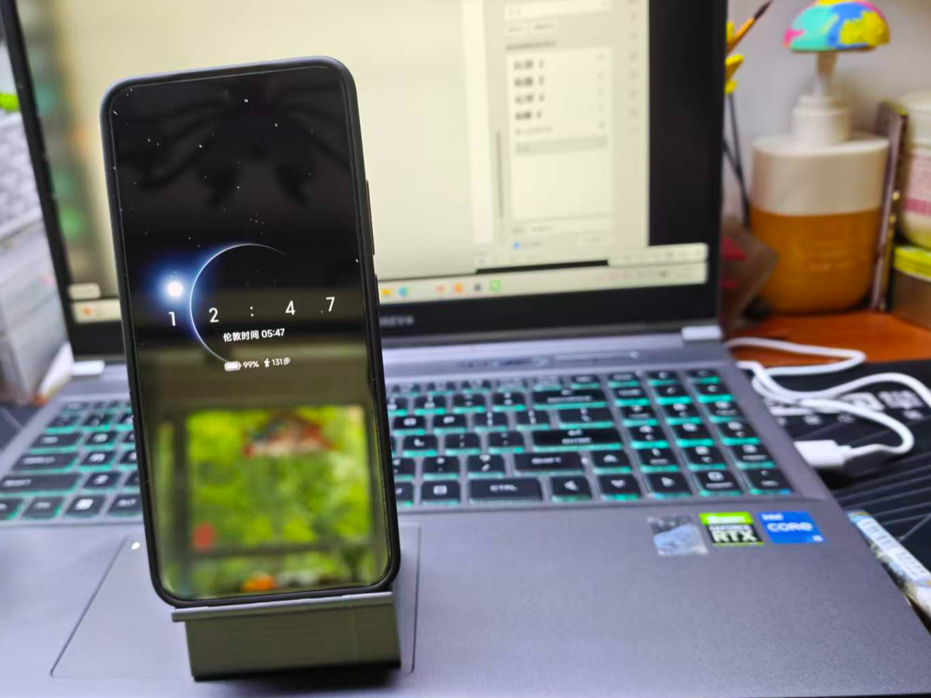 一体式爱心手机支架