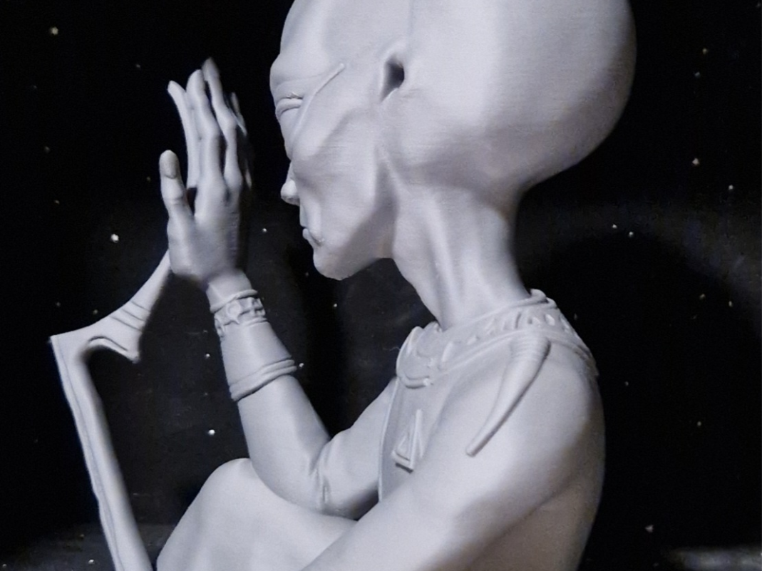 Ancient Alien, Hybrid , Area 51. Eggyptian Alien