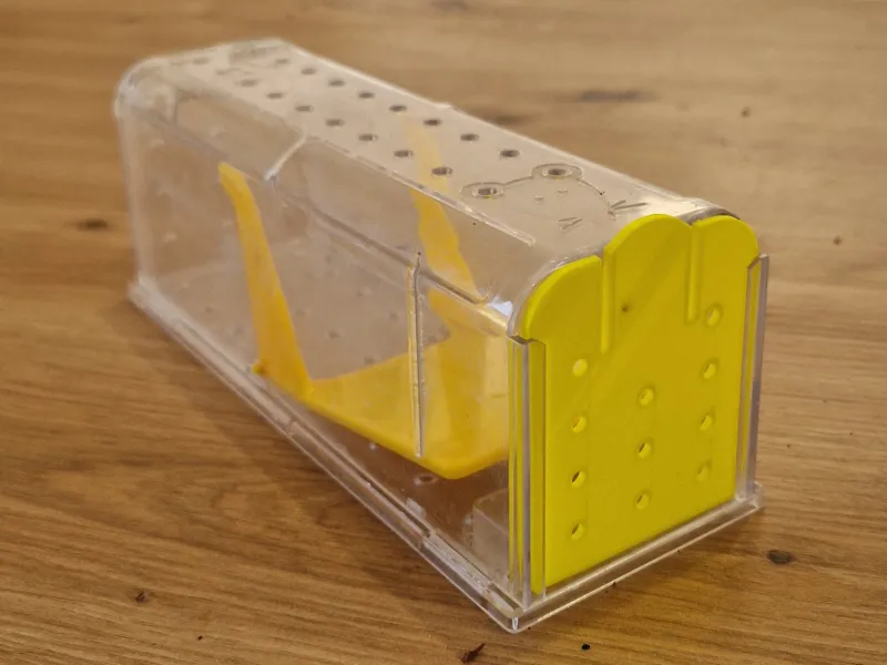 Replacement door for CLDFDC mousetrap
