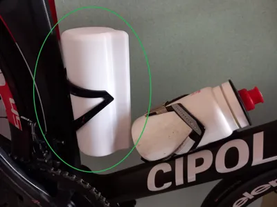 Maxi Bike Bottle Capsule - Fits Large Phones