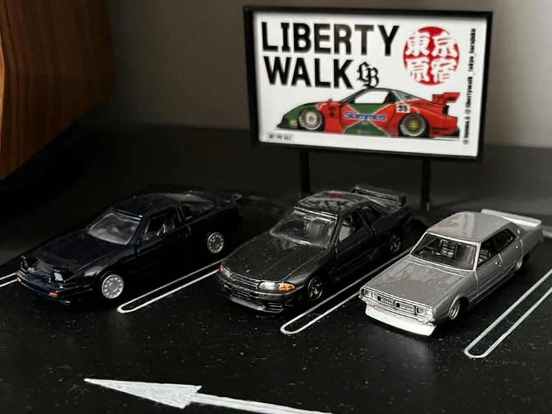 DAIKOKU inspired 1:64 scale parking diorama
