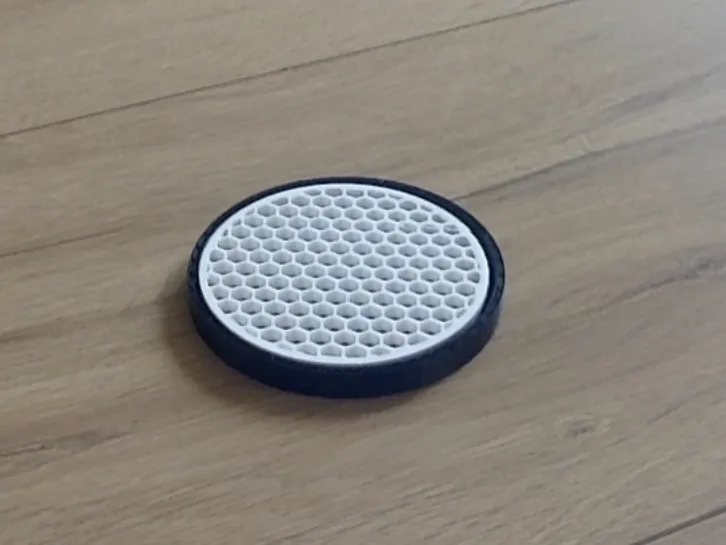 Honeycomb coaster