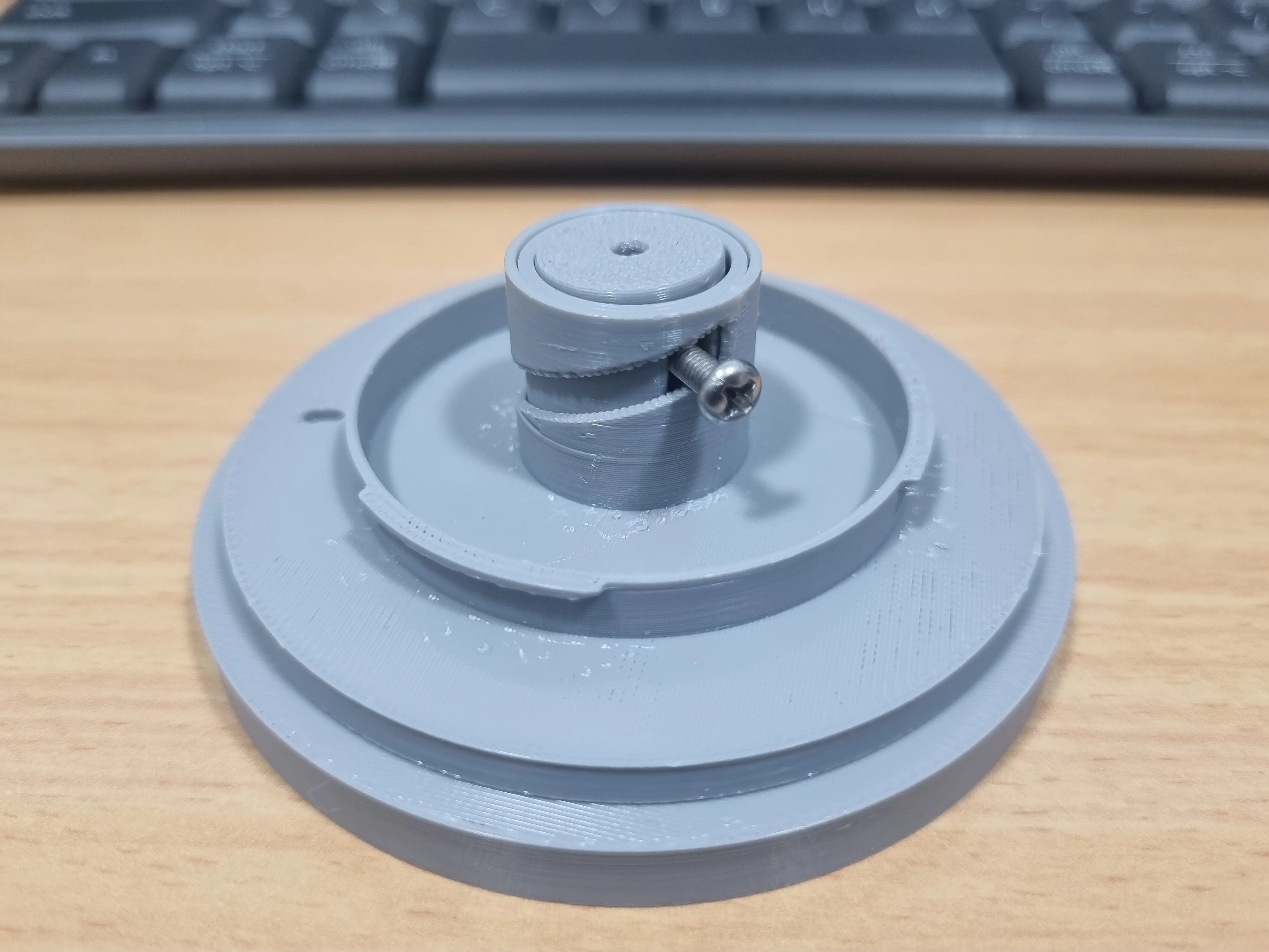 Disposable camera lens EF mount - can change focus - Free 3D Print ...