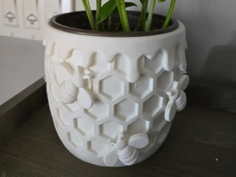 Bee Honeycomb Planter