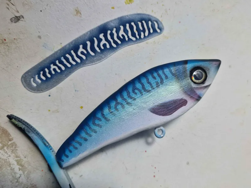 mackerel airbrush stencil for lurebuilding