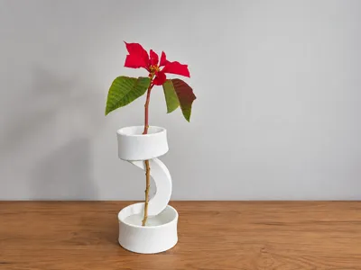 Ribbon Vase
