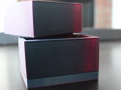 Stackable storage containers