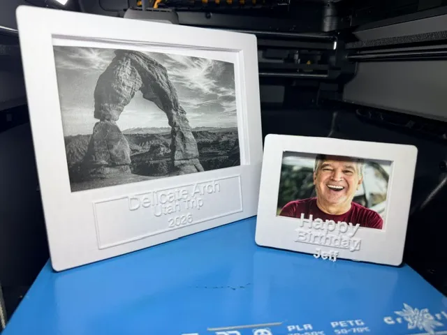 Keepsake Photo Frame w/ Hidden Storage -Parametric