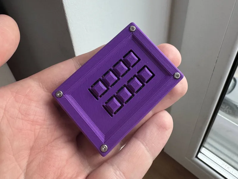 Waveshare 3678 4x2 button matrix case