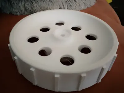 Lawn mower wheel