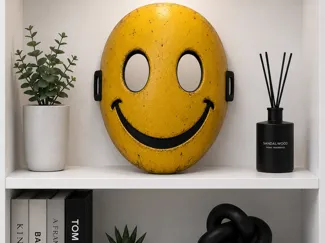 Spooky Smiley Face Mask Harrys