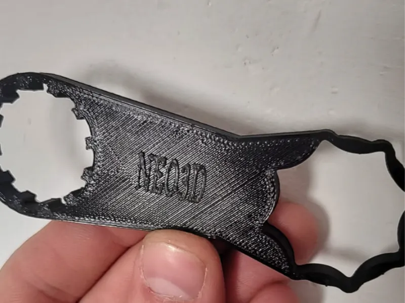 LLAVE SUNTOUR PARA HORQUILLA DE BICICLETA
