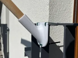 Balcony flag holder
