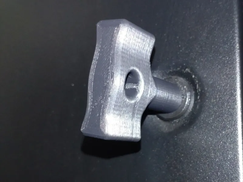 Minkels cabinet panel removal key