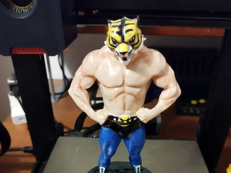 Uomo Tigre 1