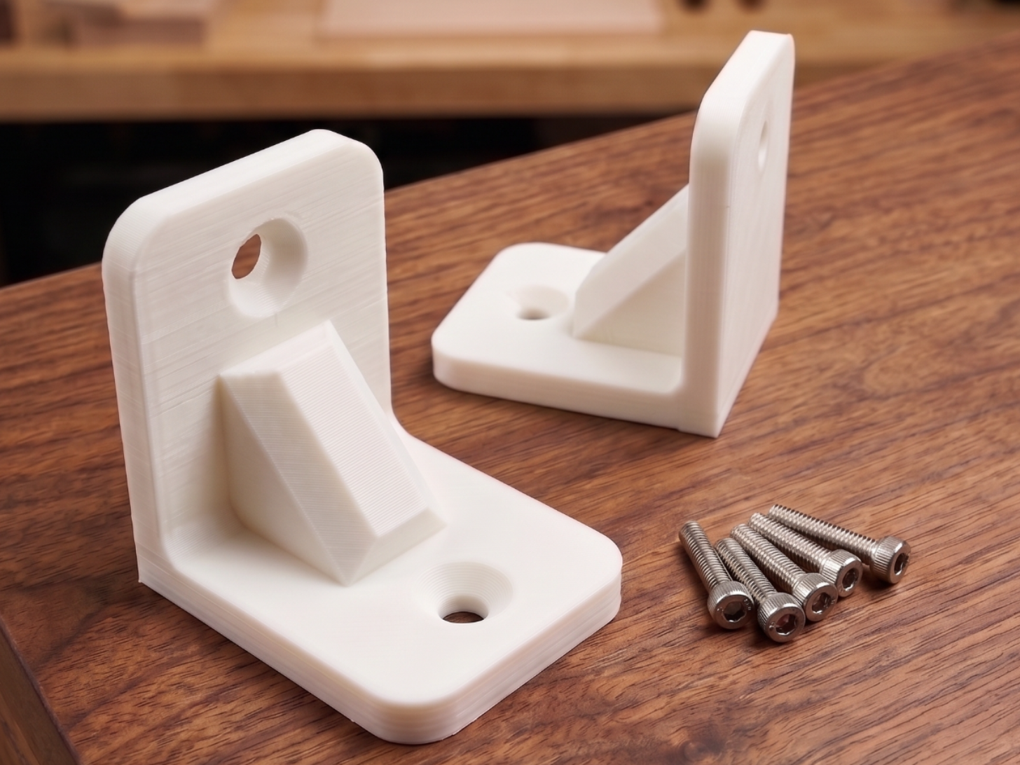 Parametric L‑Corner Bracket with Reinforcement