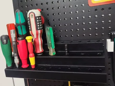 Pegboard - Screwdriver Holder - 6mm Hole Diameter - 16mm Hole Spacing