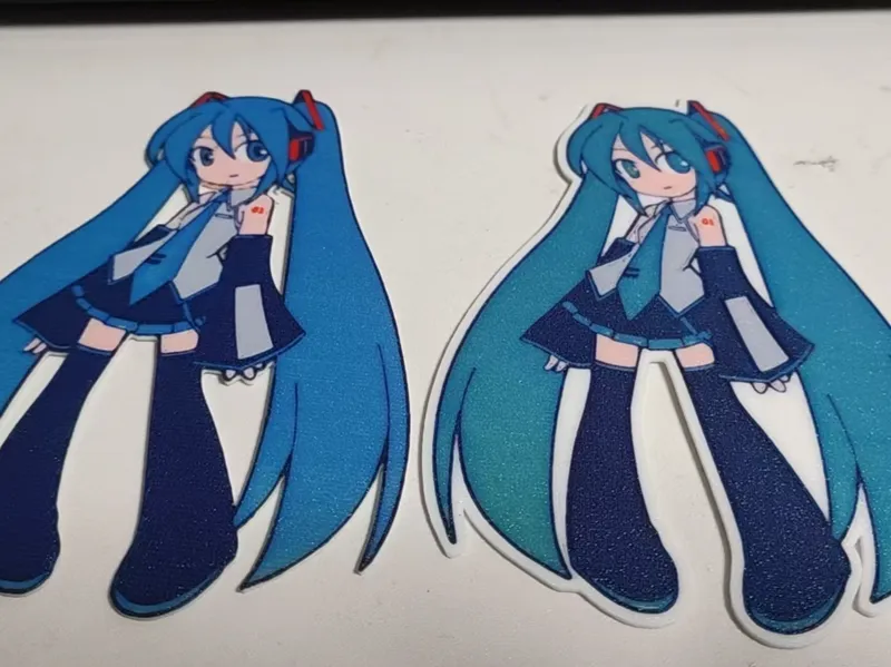 初音未来红蓝黄白四色叠色版画