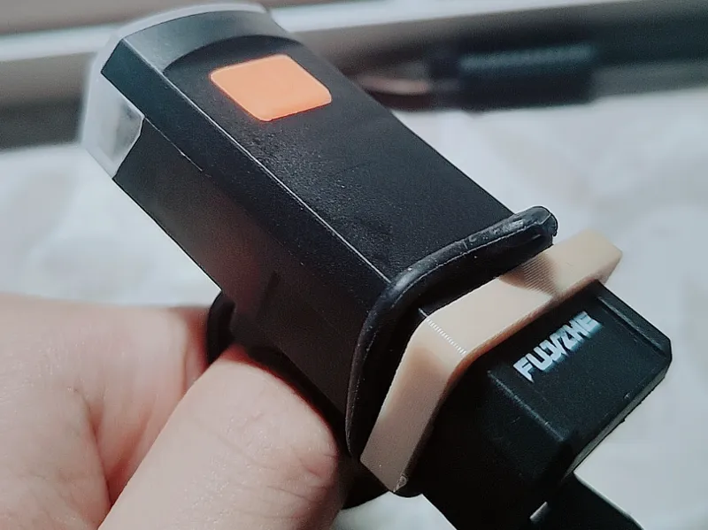 自行车灯夜灯上部固定扣