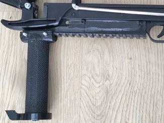 ManKung Cobra lower picantinny rail