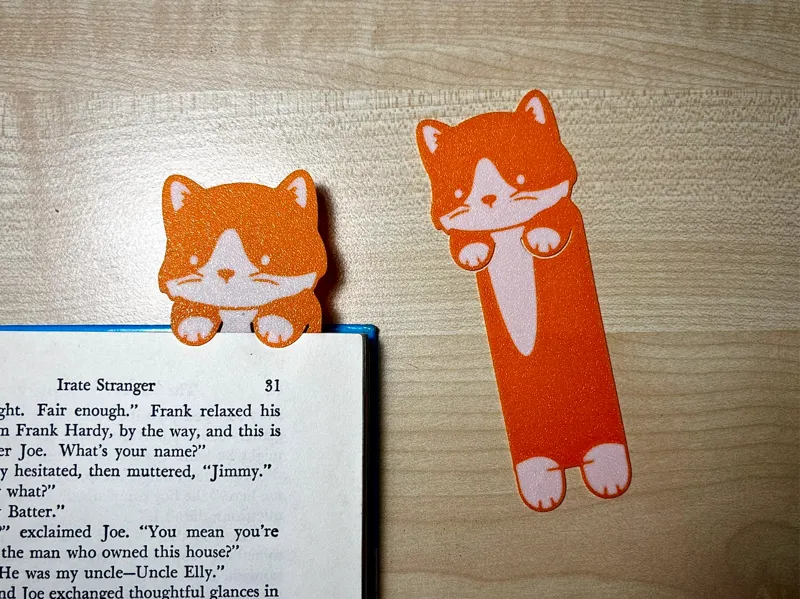 Cat Peeking Bookmark