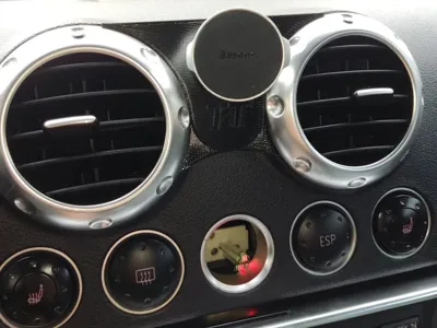 MK1 Audi TT Vents Phone Holder