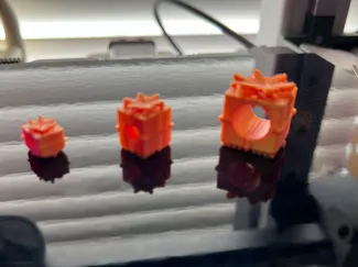 Gift shaped beads (3 sizes)
