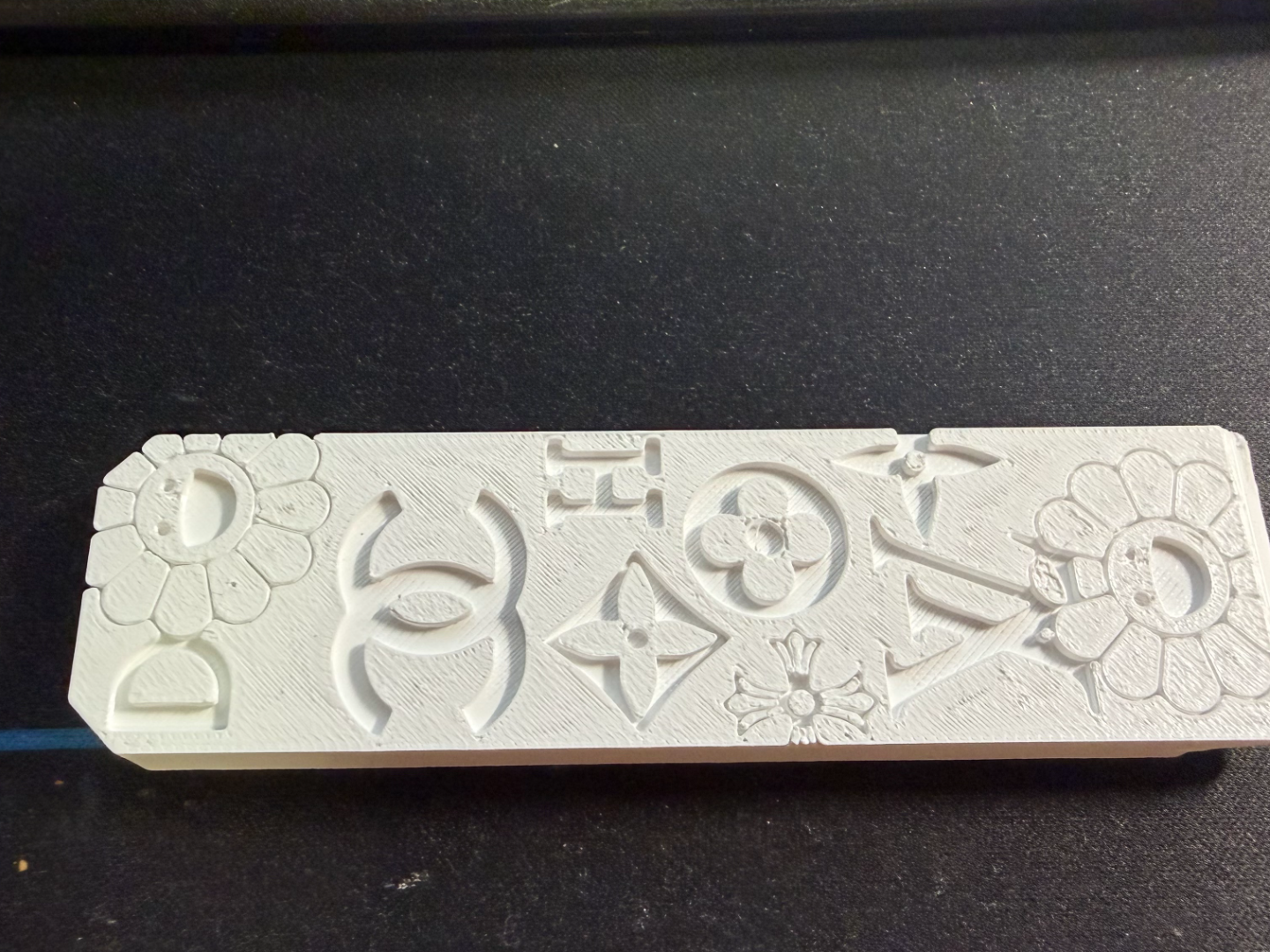 logo铲刀