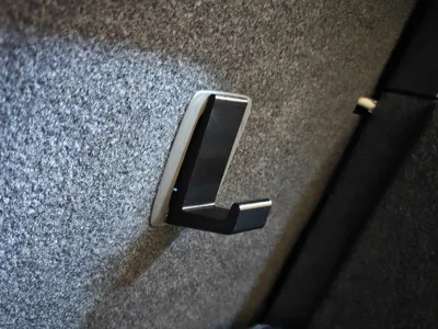 Isofix hook - Škoda Karoq