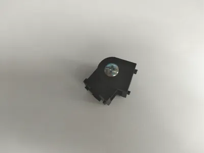 Universal 2020 Articulated Hinge