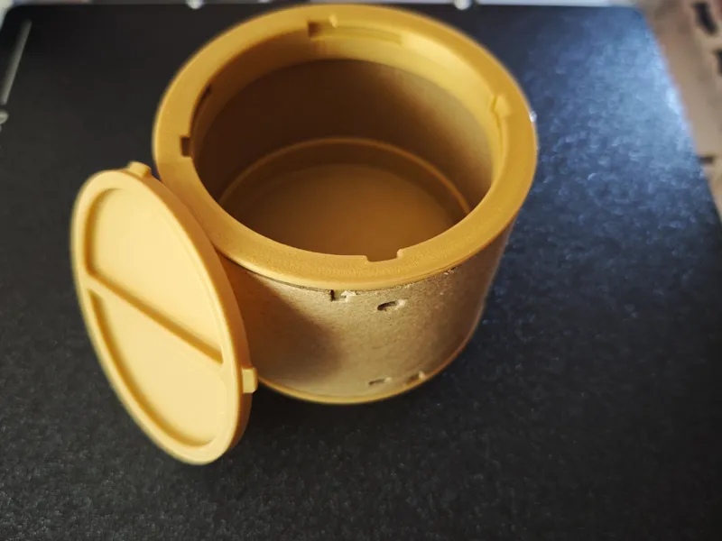 AzureFilm_cardboard_storage