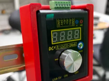 SignalGen box for din rail 