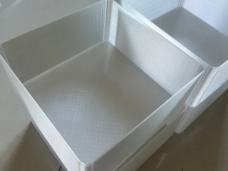 收纳盒