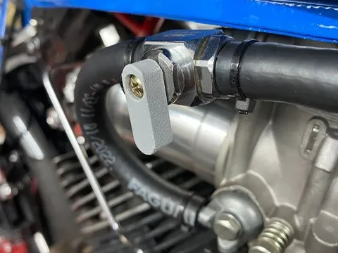 Yamaha TR1 Benzinhahn 